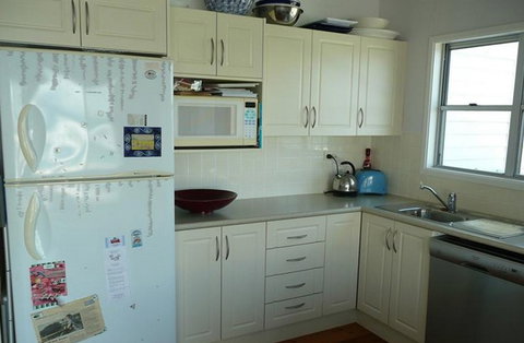 92 Surfs Edge - Mackay Tourism 2