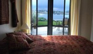 Beachfront Apartment Kiama - Mackay Tourism 1