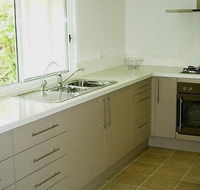 Catho Cottage at Catherine Hill Bay - Mackay Tourism
