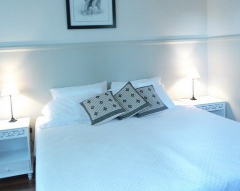 A Room With A View- Gloucester - Mackay Tourism 1