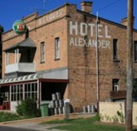 Alexander Hotel Rydal - Mackay Tourism