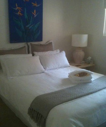 Absolute Beachfront Manly Bed And Breakfast - Mackay Tourism 0