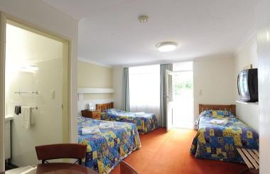 Bermuda Motor Inn - Gosford - Mackay Tourism 0