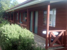 Aussie Cabins - Mackay Tourism 0