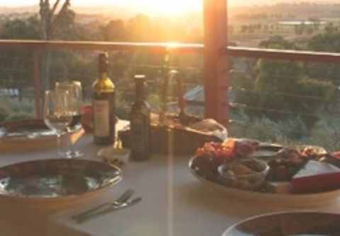 Amazing Country Escapes - Wombadah Guesthouse - Mackay Tourism 2