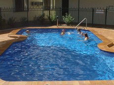 Carriers Arms Hotel Motel - Mackay Tourism 4