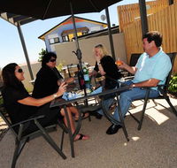 Gladstone Heights Executive Apartments - Mackay Tourism