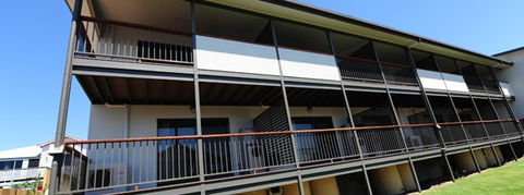 Gladstone Heights Executive Apartments - Mackay Tourism 4