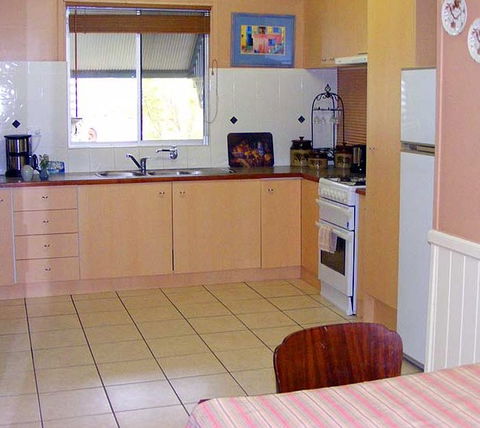 Windswept Country Retreat - Mackay Tourism 5