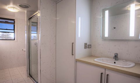 Sippers At Ballandean - Mackay Tourism 1