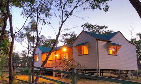 Accommodation Creek Cottages - Mackay Tourism 5