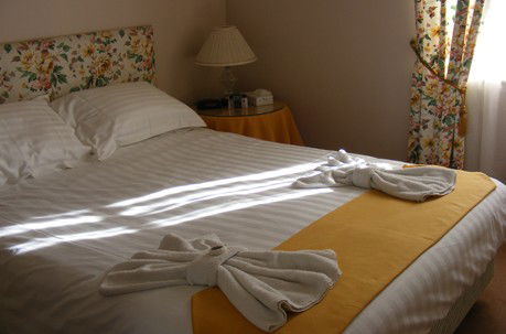 Abbey Of The Roses Boutique Heritage Guesthouse - Mackay Tourism 3