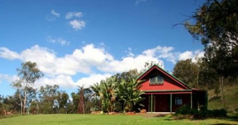 Destiny Boonah Eco Cottages And Donkey Farm - Mackay Tourism 5
