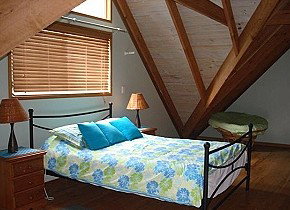 The Dolph Inn - Mackay Tourism 4