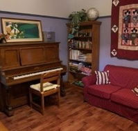 Barney Creek Vineyard Cottages - Mackay Tourism