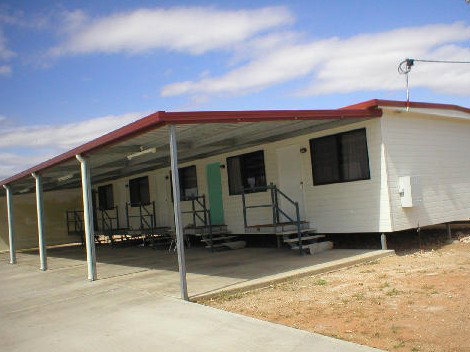 Winton Outback Motel - Mackay Tourism 4