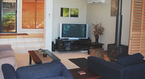 Ravensbourne Escape Silverwood Lodge - Mackay Tourism 2