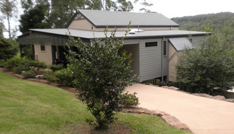 Ravensbourne Escape Silverwood Lodge - Mackay Tourism 4