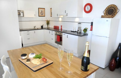 Clouds, Silver Lining And Old St Johns Church Beechmont - Mackay Tourism 4