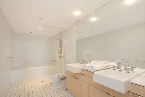 Grand Mercure Apartments Coolangatta - Mackay Tourism 2