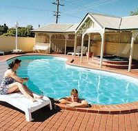 Best Western Clifton  Grittleton Lodge - Mackay Tourism