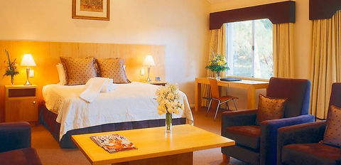 Cape Lodge - Mackay Tourism 2