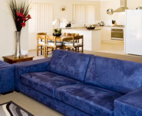 Clarence House - Mackay Tourism 0