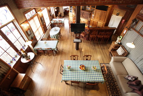 Carter Cottages - Mackay Tourism 2