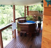 Ravensbourne Escape Holiday Cottages - Mackay Tourism
