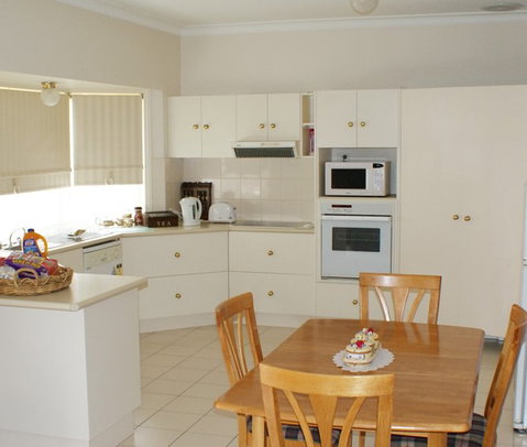 The Gold Coast Queenslander - Mackay Tourism 4