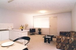 Candlelight Holiday Apartments - Mackay Tourism 1