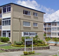 White Horses Apartments - Mackay Tourism