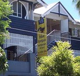 Blue Tongue Backpackers - Mackay Tourism