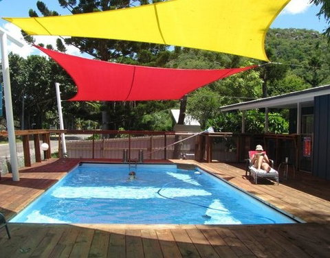Arcadia Beach Guest House - Mackay Tourism 2