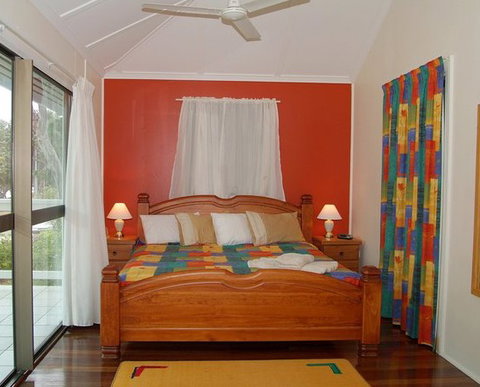 Arcadia Beach Guest House - Mackay Tourism 4