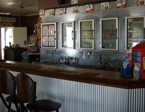 Burdekin Hotel - Mackay Tourism 1