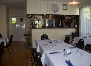 Centenary Motor Inn - Mackay Tourism 4