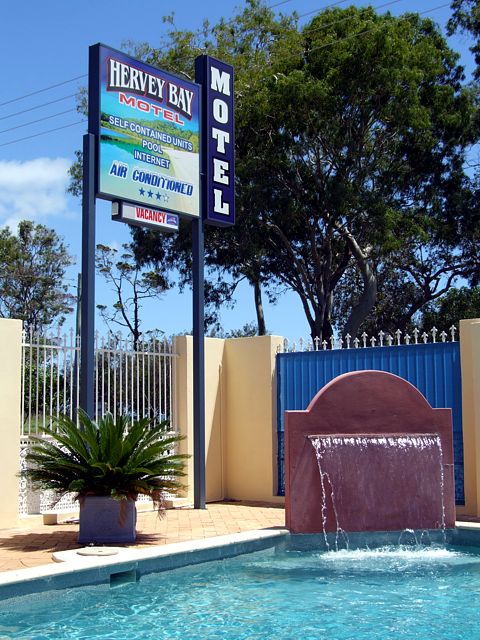 Hervey Bay Motel - Mackay Tourism 0