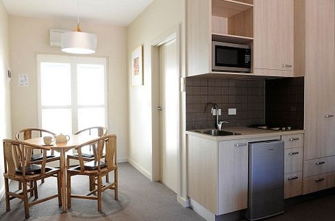 The Haus Studio Apartments - Mackay Tourism 7