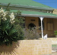 Amalie Cottage Waikerie - Mackay Tourism