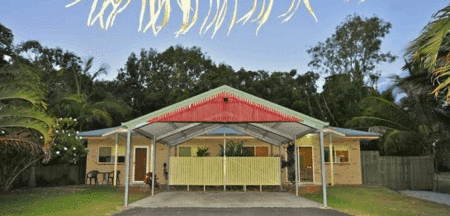 Agnes Palms Beachside Apartments - Mackay Tourism 0