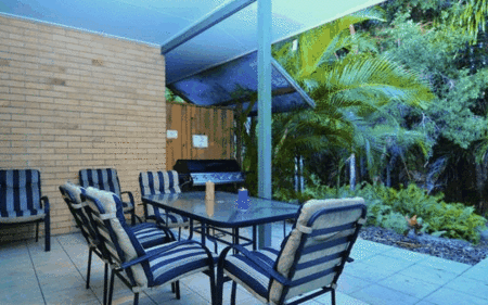 Agnes Palms Beachside Apartments - Mackay Tourism 2