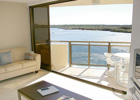 Trafalgar Towers - Mackay Tourism 2