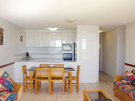 Trafalgar Towers - Mackay Tourism 3