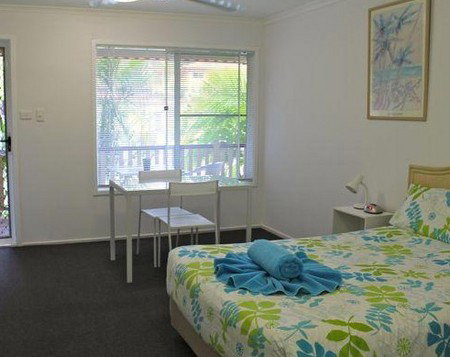 Ocean Park Motel And Holiday Apartments - Mackay Tourism 3
