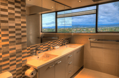 Esplanade Luxury Beachfront Apartments - Mackay Tourism 2