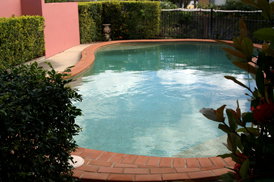 Albion Manor Apartments And Motel - Mackay Tourism 1