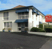 Econo Lodge Hacienda Motel - Mackay Tourism