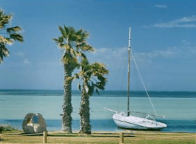 Denham Villas - Mackay Tourism 4