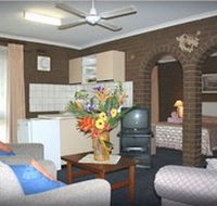 Paradise Holiday Apartments Villas - Mackay Tourism